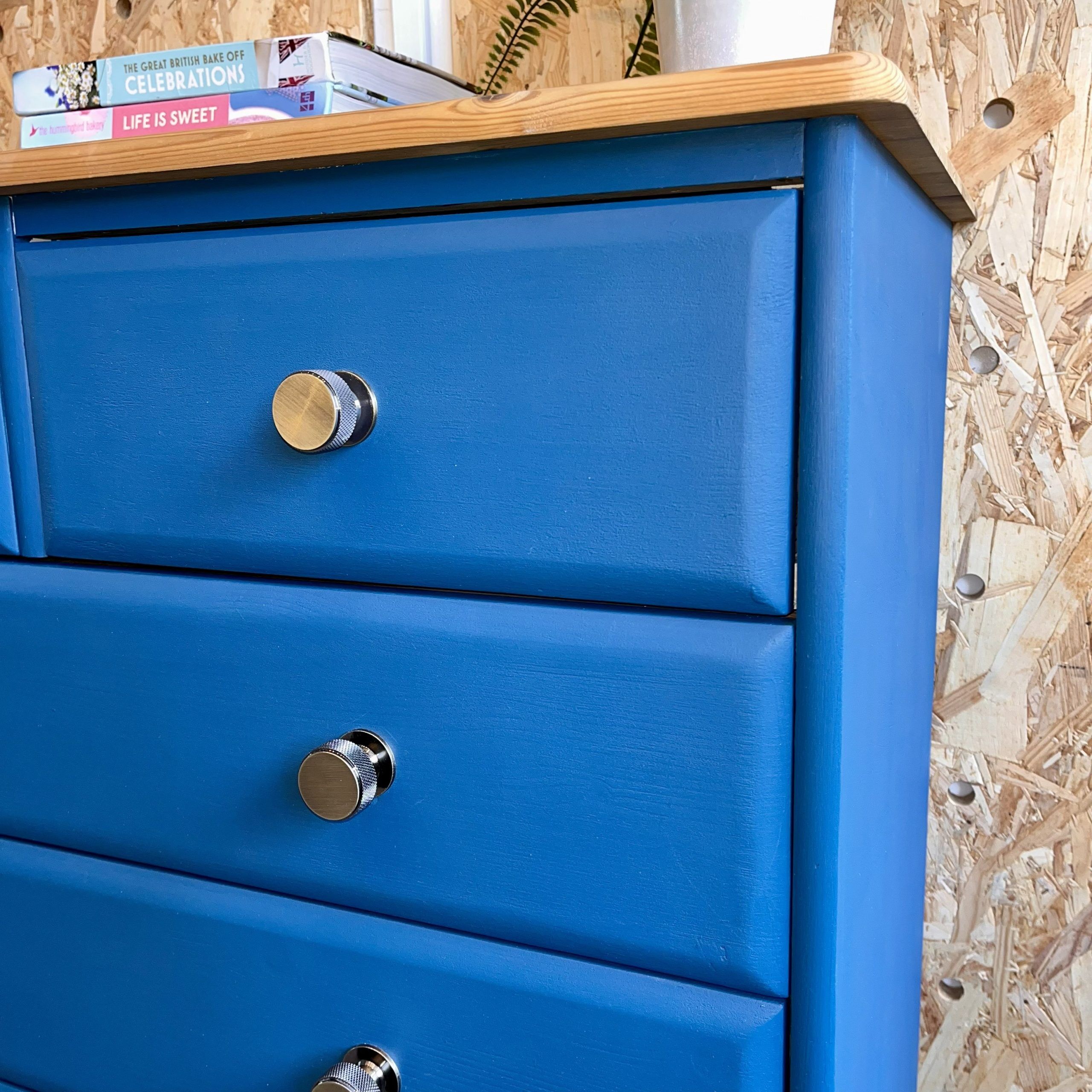 'Rhys' Upcycled Blue Chest of Drawers - Image 2