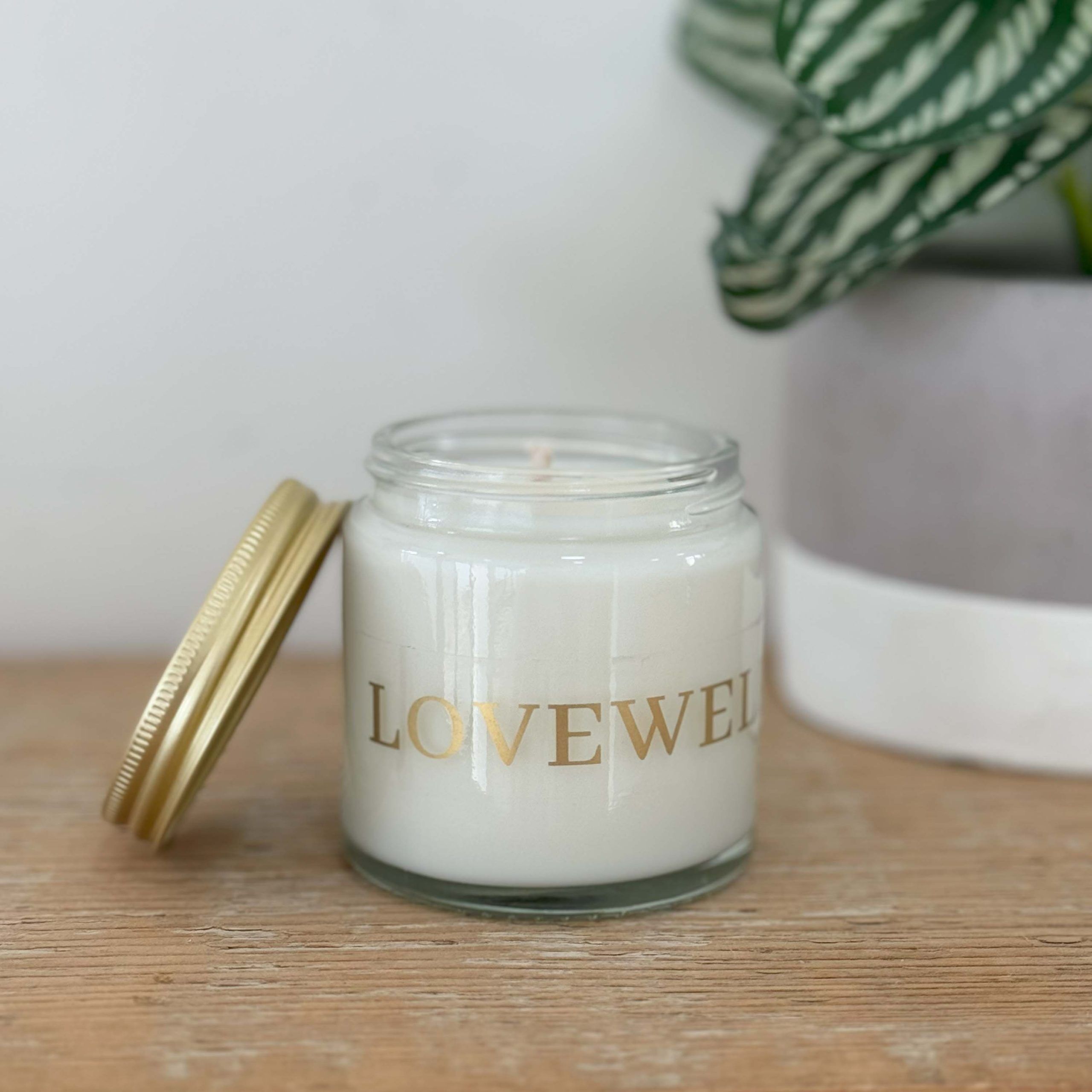 Lovewell soy wax travel candles - Botanical Glow scented candle.