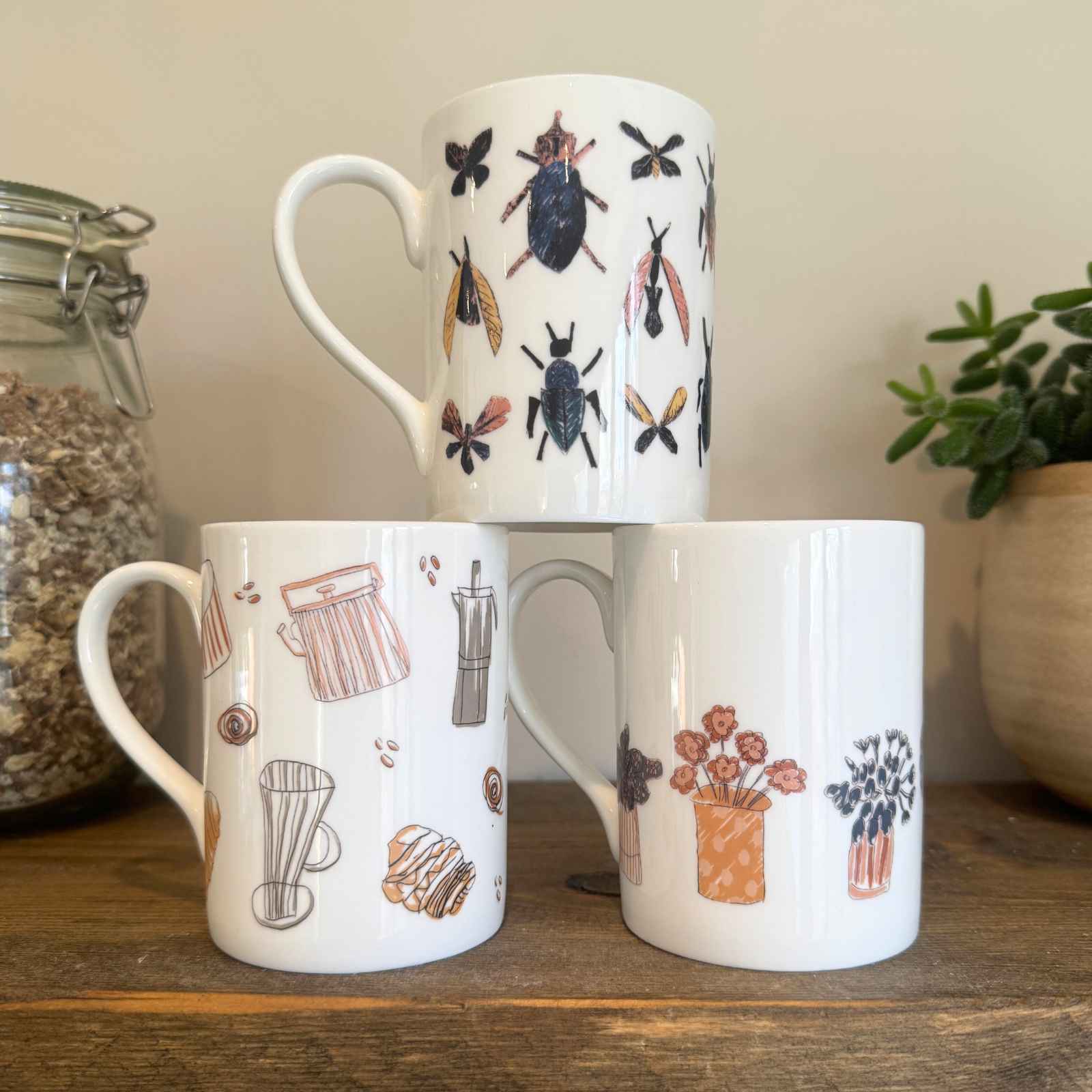 bug mug with others
