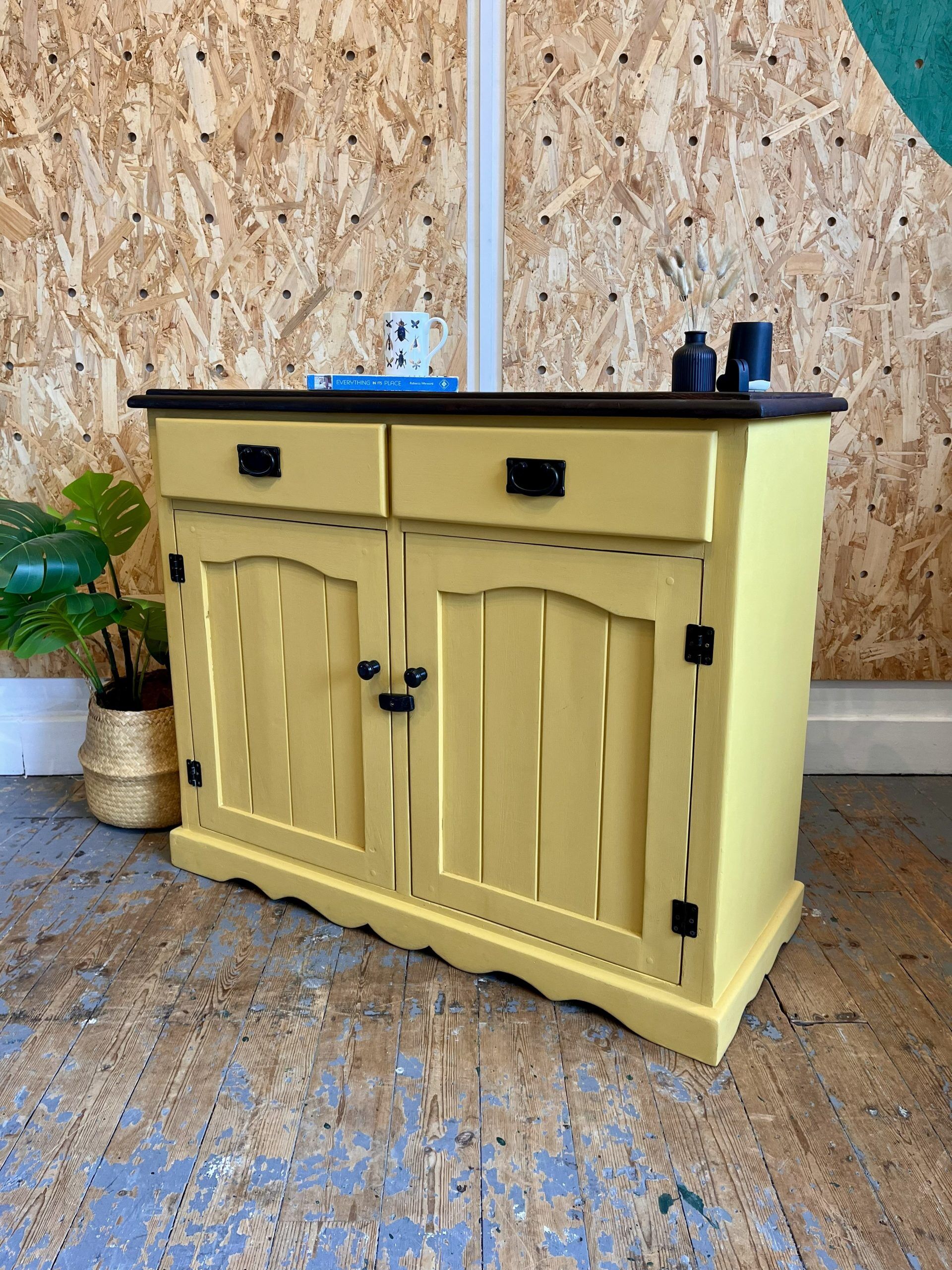 'Betty' Upcycled Mustard Sideboard - Image 3