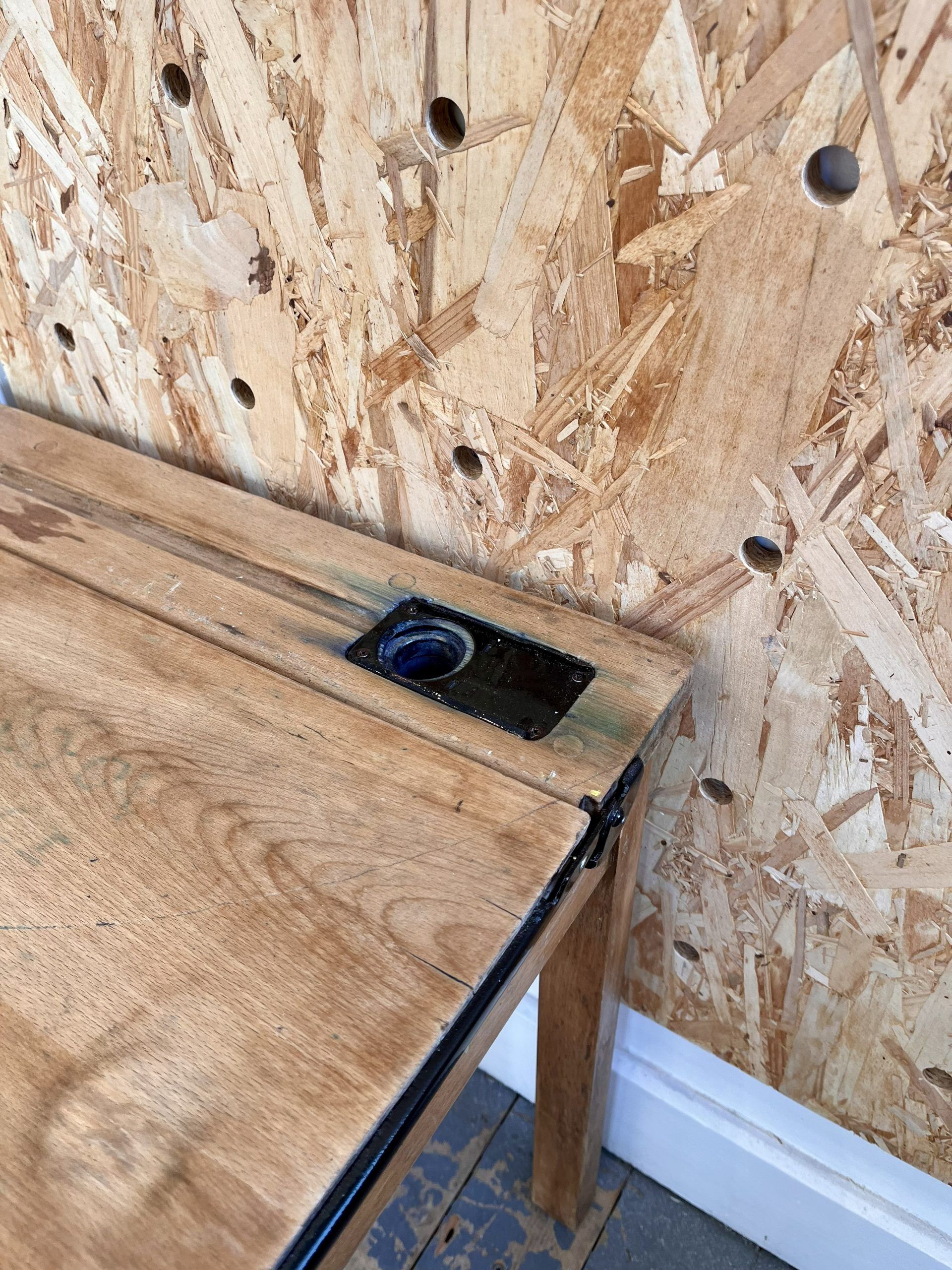 'Phoebe' School Desk - Image 3